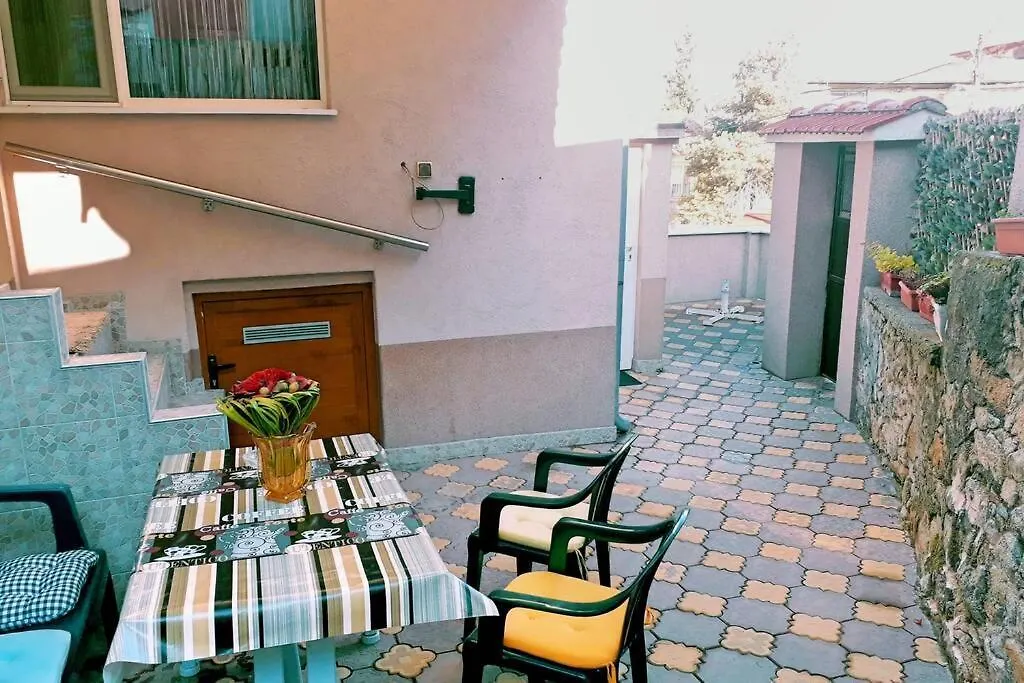 公寓 普罗夫迪夫Нouse With Cute Little Yard公寓