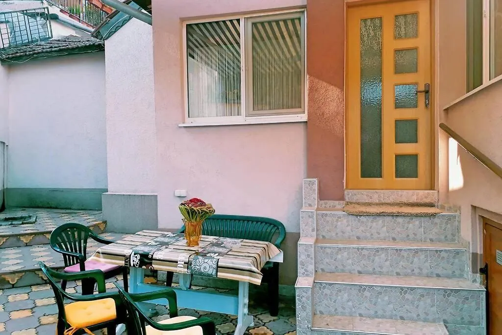 普罗夫迪夫Нouse With Cute Little Yard公寓 公寓