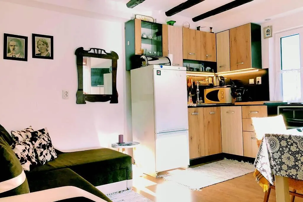 Нouse With Cute Little Yard Apartment Plovdiv